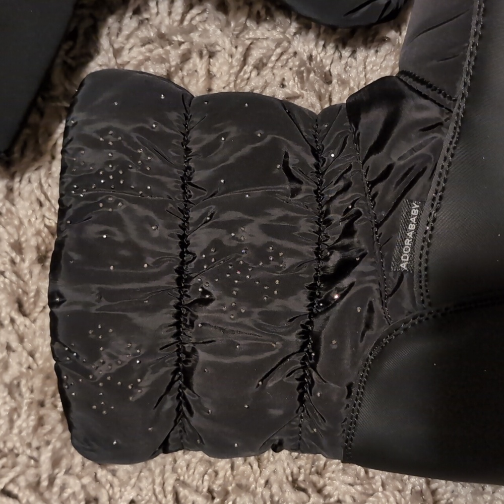 Adorababy Black Snow Boots - Picture 4 of 7